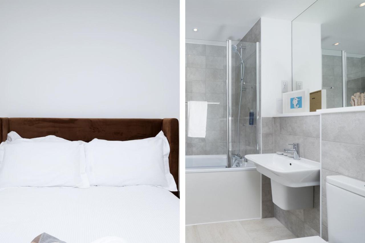 Modern Studios And Apartments At Barking Wharf In London Kültér fotó